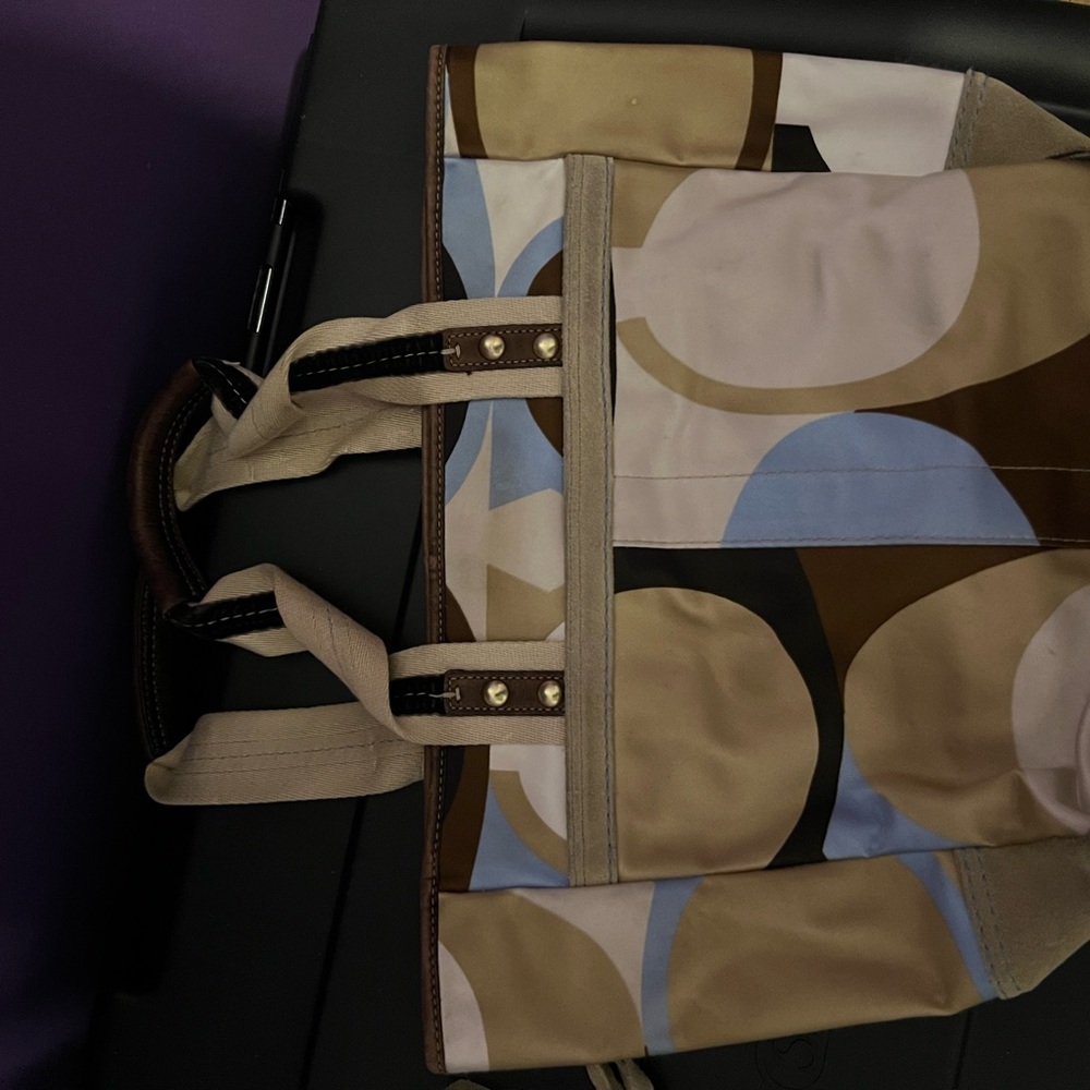 Purse - Picture 2 of 3
